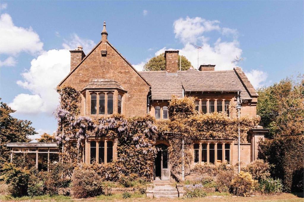The Dower House At Parnham Park Villa Биминстър Екстериор снимка
